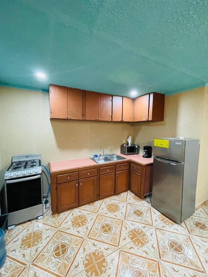 Roatan Forest View Apartment Six Huts Luaran gambar